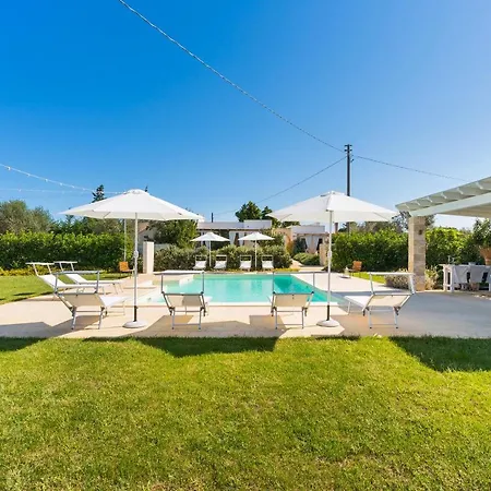 Dimora Feo Apart-hotel 3*